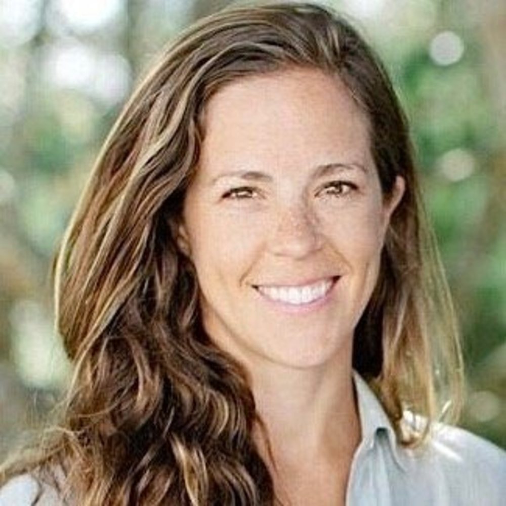 Meet your Posher, Hilary